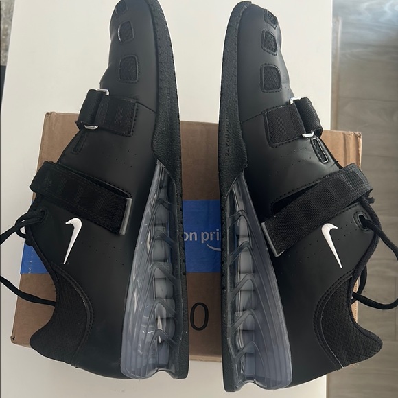 Nike Romaleos 2 M11.5 - Picture 3 of 6